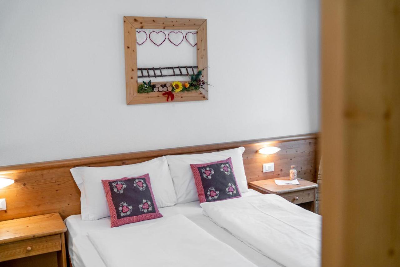 Al Sole Mountain Chic Hotel Folgaria Cameră foto